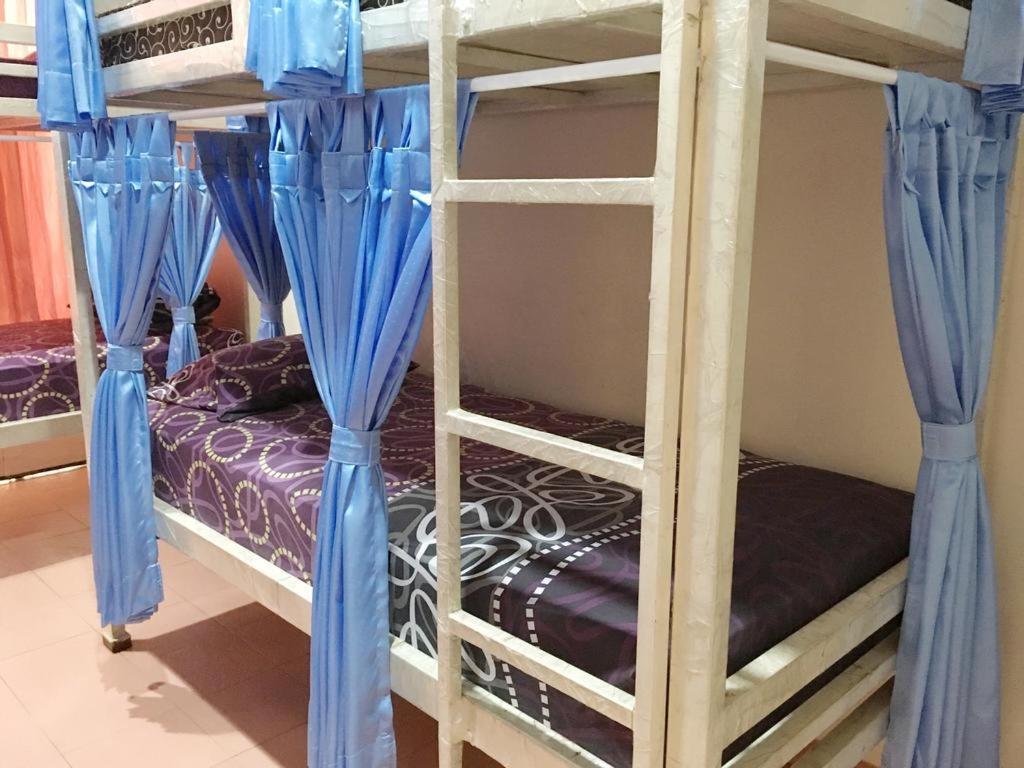 Cendana Mulia Hostel Bogor Exteriör bild